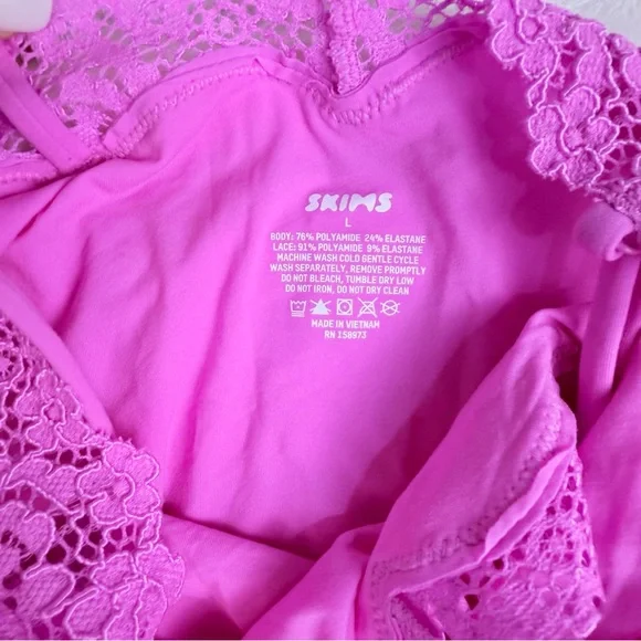 SKIMS Fits Everybody Corded Lace Long Slip Dress Size Large in Neon Orchid  NWT - Picture 14 of 15